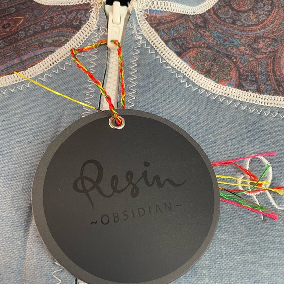 NWT Resin vestal surf suit - Picture 12 of 16